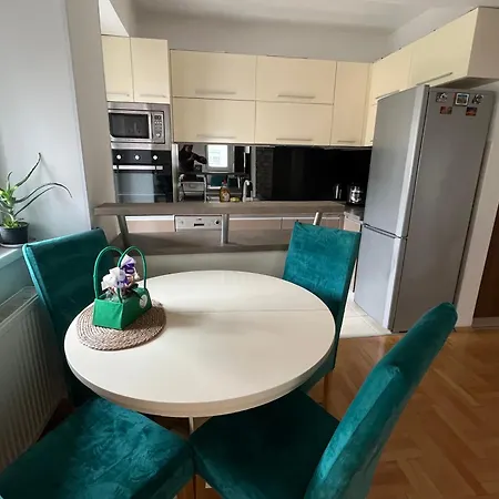 Apartment Aerodrom Cozy *
